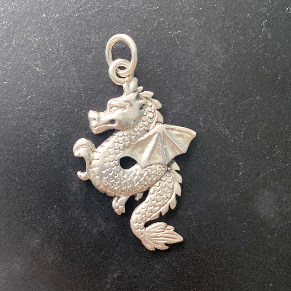 dragon silver pendent
